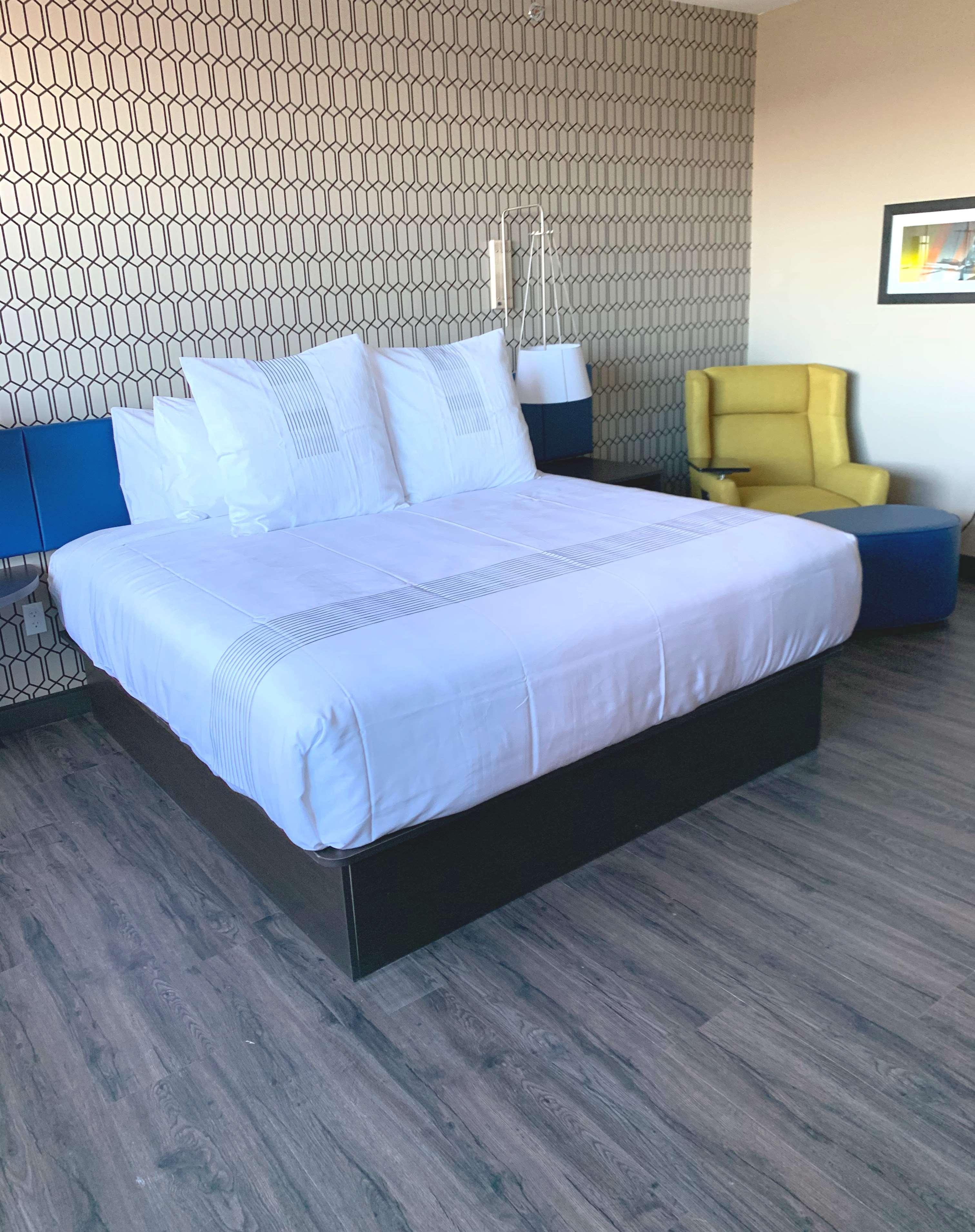 Glo Best Western Dawley Farms In Sioux Falls Eksteriør billede